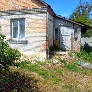 Продається частина будинку в м. Здолбунів