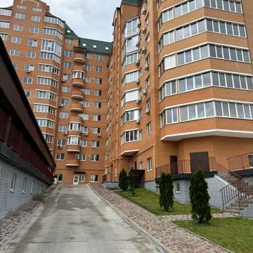 Продам 2 кімнатну квартиру в новобудові по вул . Запорізькій ЖК ДК Набережний