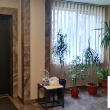 Владислава Бувалкіна вул., 44
