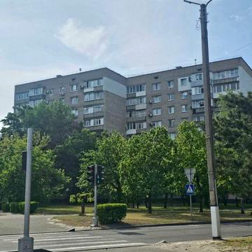 Продаж 3-кімнатної квартири в цегляному будинку