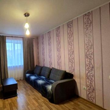 Здається 1кім.кв. з меблями та технікою