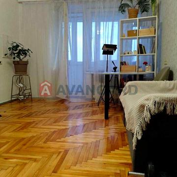 Веснина Академика ул., 1А, Днепровский (Ленинский), Запоріжжя, Запорізька 18000.0 USD