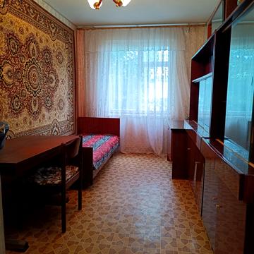 Левка Лукяненка просп. (Рокоссовського), 20