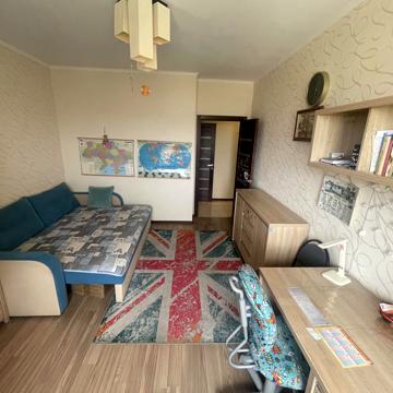 Юрія Шумського вул., 5