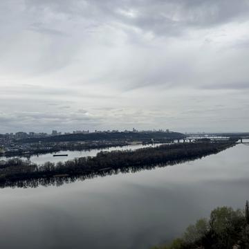 Миколи Бажана просп., 1-А