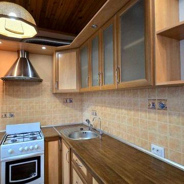 Продаж 2 кімнатної квартири в Центрі 9052