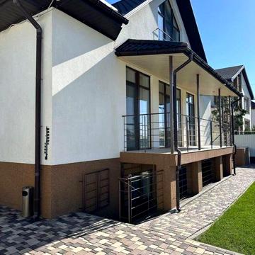 Продам дом 300квм в Николаеве (центральный район)