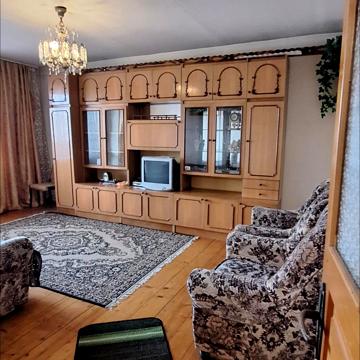 Урожайна вул., 16