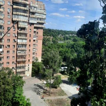 Продам 4ком на Красном Камне