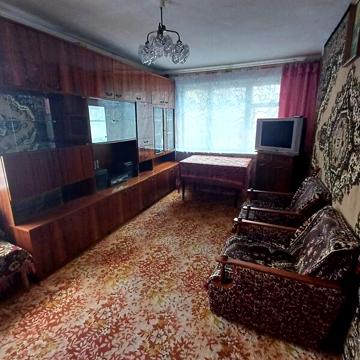 Довгострокова оренда 2к Квартира Космонавтів вулиця