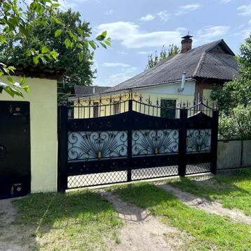 Продам будинок з усим, заходь і живи