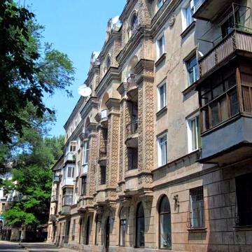 3 комнатная сталинка Пруды ул. Невская, 1