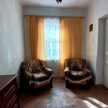 Софії Яблонської вул. (), 12
