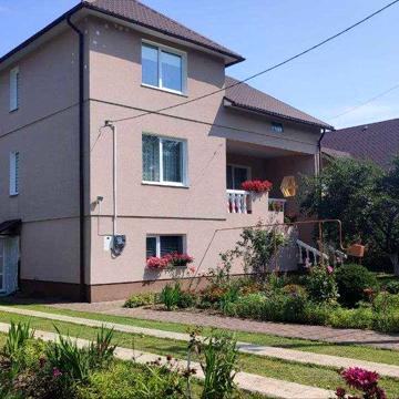 Продам будинок смт.Рожнятів, Івано-Франківська обл.