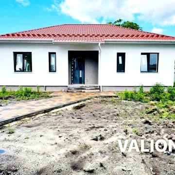 Продаж-1 пов будинка 90 кв.м на 5 сотках з ГАЗ опаленням-район 6 школи