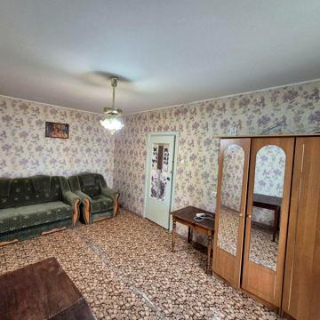 3 Кімнатна.Крупногабаритна.на Жадова