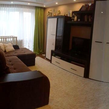 Продаж однокімнатної квартири з ремонтом та меблями