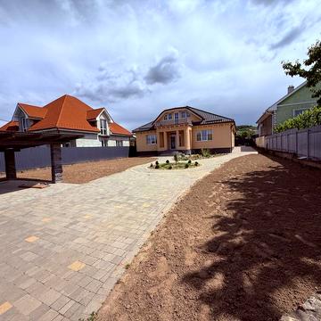 Продаж світлого будиночка у передмісті Ужгорода