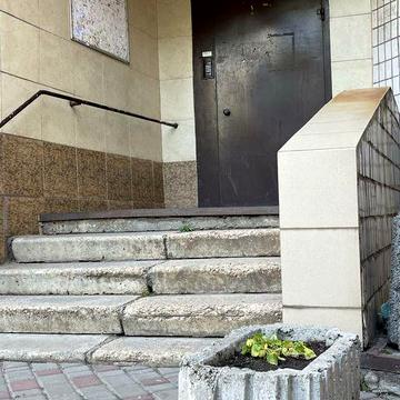 Продам 4 комнатную квартиру в центре , муравейник , соцгород ЖК Муравейник