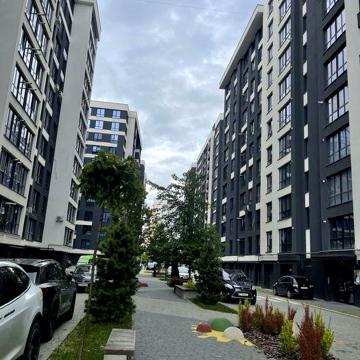 Продається 2-кім квартира в Пасічній
