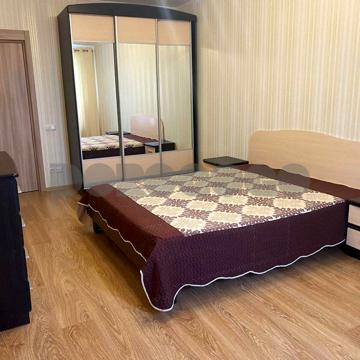 Академіка Шалімова вул., 69-Б