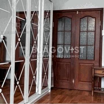 Академіка Палладіна просп., 18