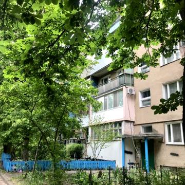 Академіка Корольова вул., 31