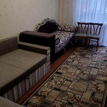 Довгострокова оренда 1к Квартира Левка Лук’яненка (Ватутіна) вулиця