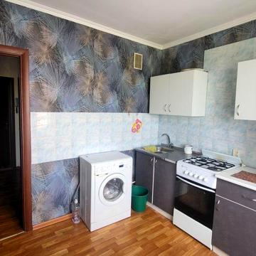 Здається в оренду 1 кімнатна квартира в районі літака