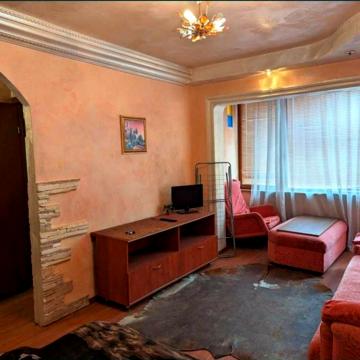 Берестейський просп. (Перемоги), 17