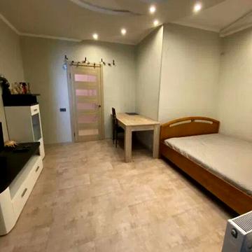 Продаж 1к Квартира Центральна вулиця