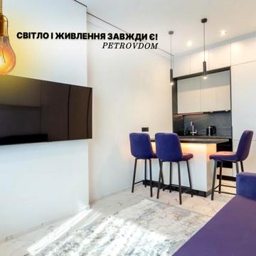 Стильная пурпурная студия в ЖК Манхэттен