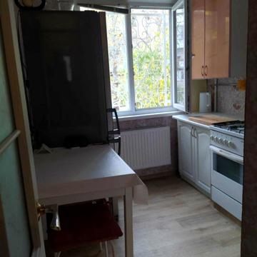 Владислава Бувалкіна вул. (Бочарова Генерала), 12