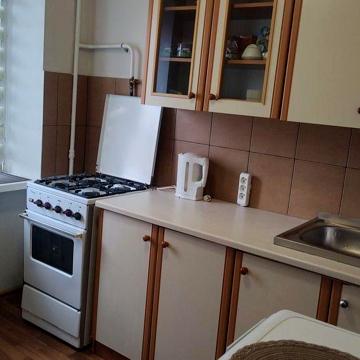 Оренда 1-кімн. кв. вул. Олени Теліги 13/14 метро Дорогожичі