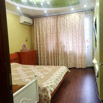 Продаж 2к Квартира Академіка Сахарова вулиця