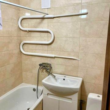 Довгострокова оренда 1к Квартира Миру вулиця
