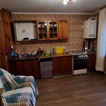 Продаж 3-К квартири+6 сот.городу+дачний будинок в м.Обухові