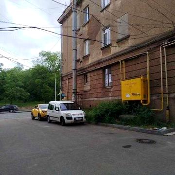 Продается уникальная двухкомнатная квартира в сталинке на Балковской