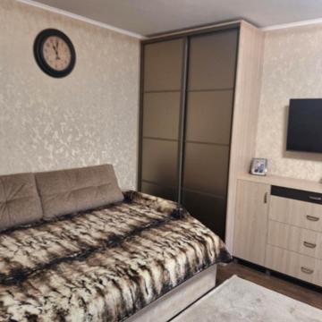 Харківських Дивізій вул., 18