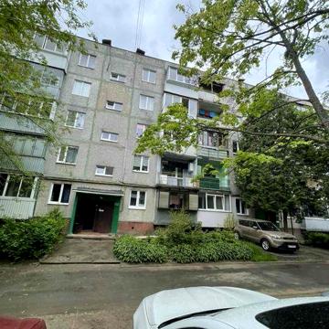 Продаж 4 кімн квартири Любінська