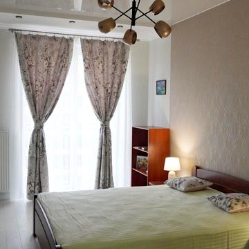 Національної Гвардії вул., 14