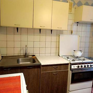 Оренда 2-х кімнатної квартири на Русанівці.