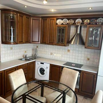 Здається 3- кімнатна квартира вул. харківське шосе 150/15