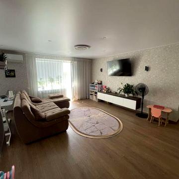 4х кімнатна квартира Придніпровськ