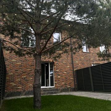 Таунхаус з видом на ліс за 130 000$
