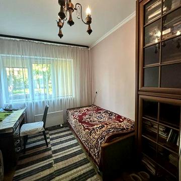 Продається 3 кімн. Кв. Біля Дастору