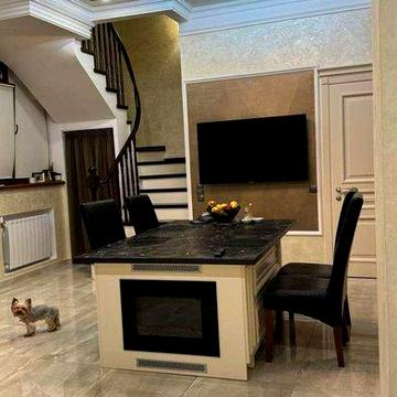 В продажу трьохповерховий таунхаус 120м2