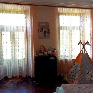 Продам 2 комнатную квартиру в Центре