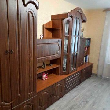 Продам свою 2-кімнатну квартиру в центрі