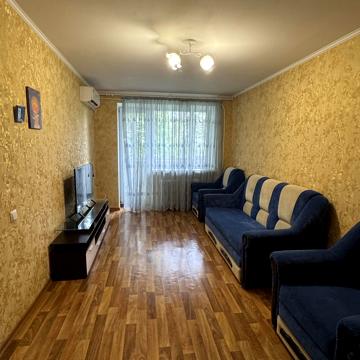 Григорія Синиці вул. (Свєтлова), 1
